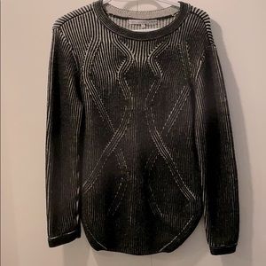 Thick wool patterned sweater